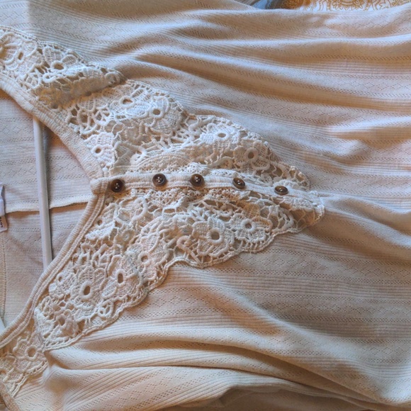 sweet crochet pointelle top - Picture 1 of 3